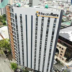 The Flats Amorsolo Hostel Makati City
