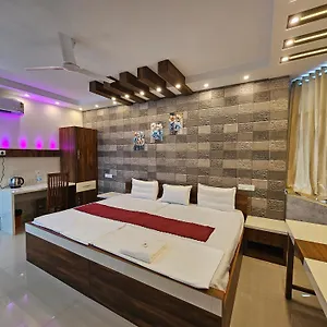 Mist Residency Hotel Kattappana